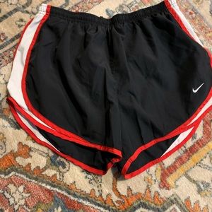 Nike Tempo Shorts - L